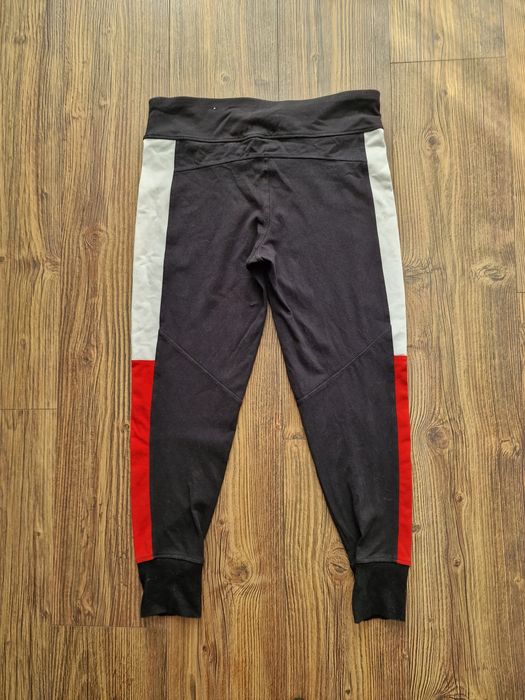 Страхотен дамски клин TOMMY HILFIGER размер XL