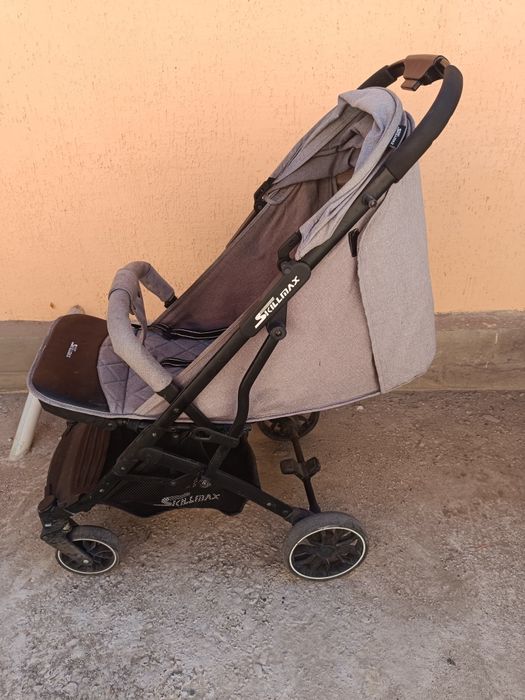 Продам детскую коляску