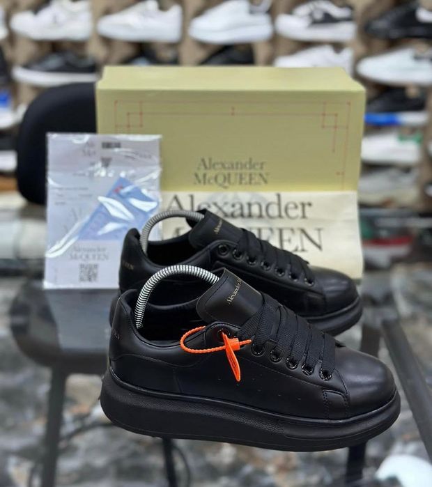 Sneackers premium alexander mcqueen si giuseppe zanotti