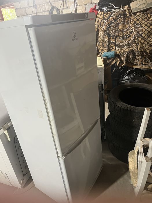 Холодильник,морозильник