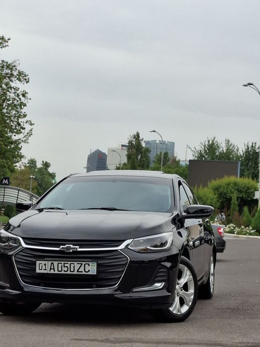 Onix premier plus sotiladi