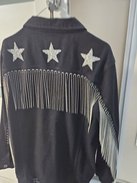 Geaca de blugi cu accesorii