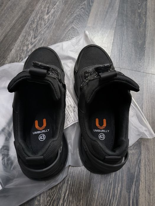 Кроссовки рабочие