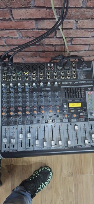 Пулт бебдер като нов