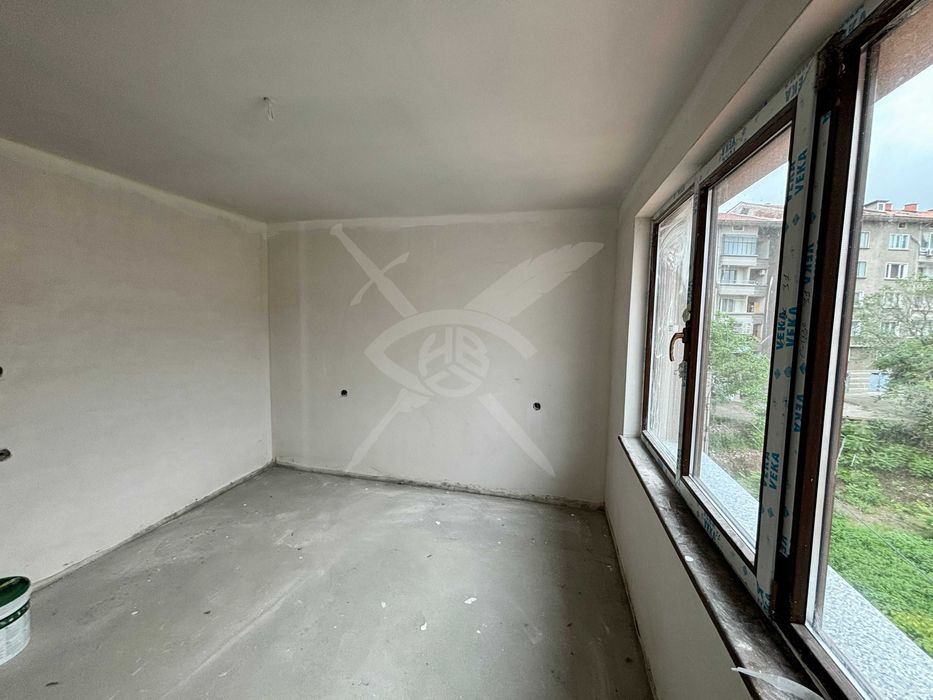 Продава се Мезонет в Асеновград - 170 кв.м за 818 €/кв.м - Снимка #7