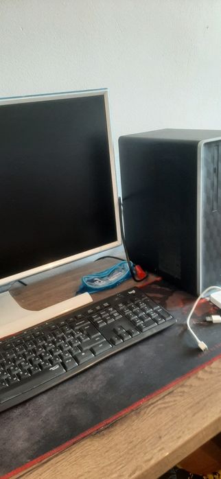 Монитор Самсунг.   ...2022год.