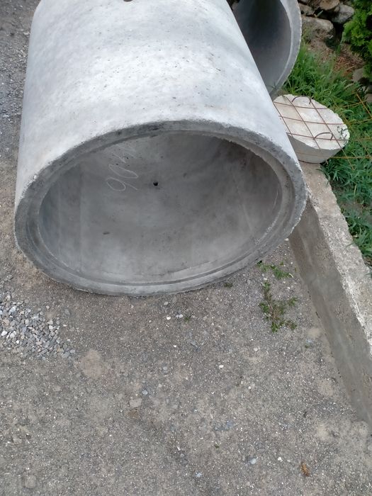 Tuburi de vânzare(Asigur și transport dacă este cazul)