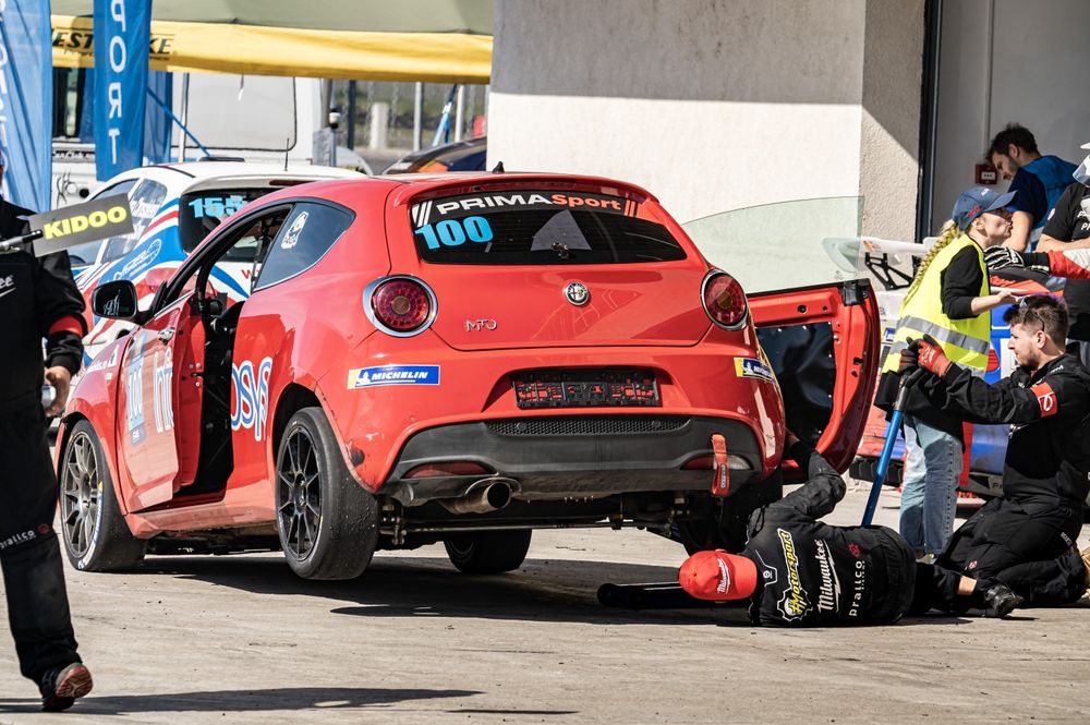 Vand Alfa Romeo Mito QV - masina de competitie