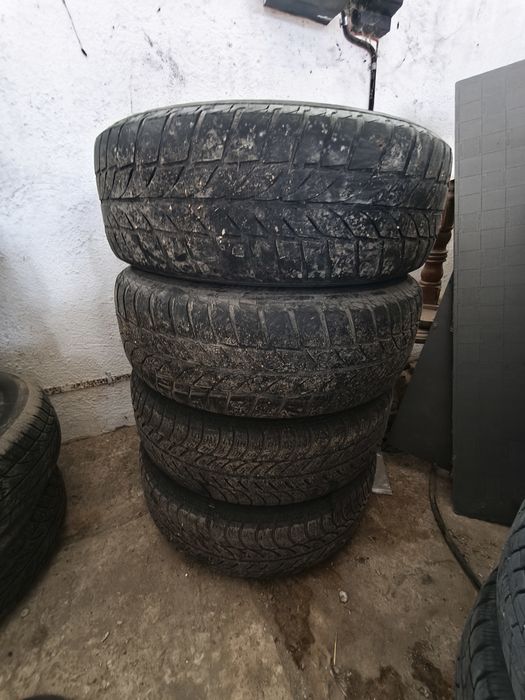 Vând sau schimb jante Megane 3 R15