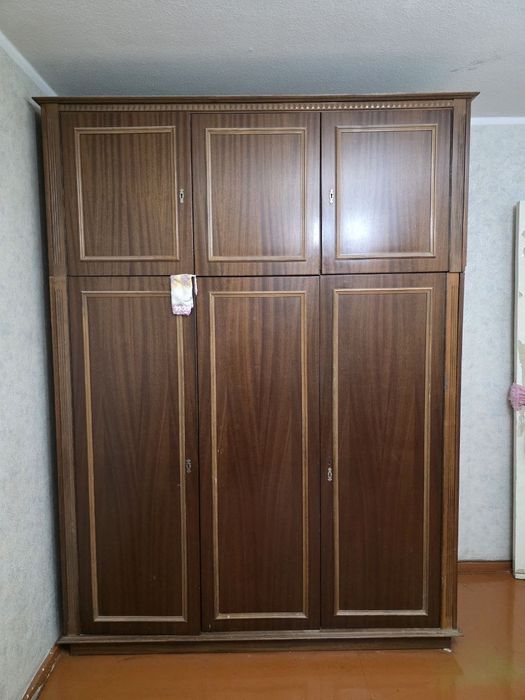 Шкаф и тумба б/у