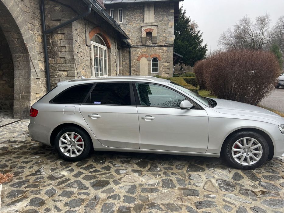 Audi A4 Avant QATTRO 4x4 177 CP