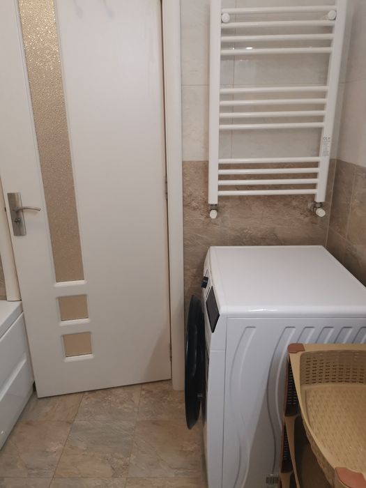 Apartament 2 camere de închiriat