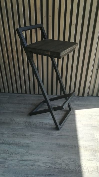 Бар столове от масив и желязо