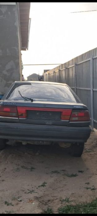 Mazda 626 / обем 2.2