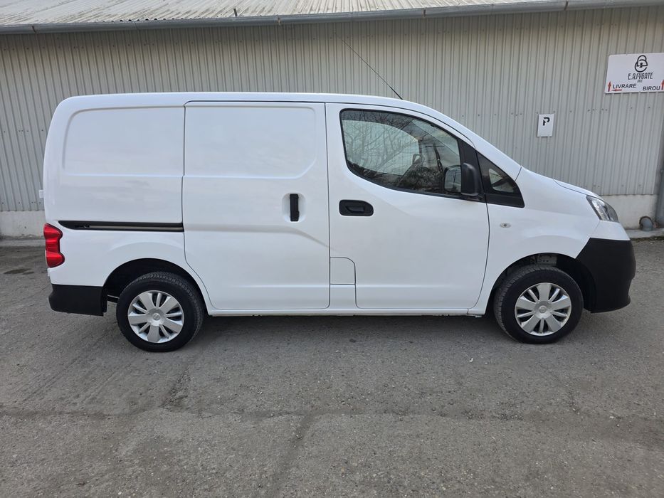 Nissan nv 200 an 2018 euro 6