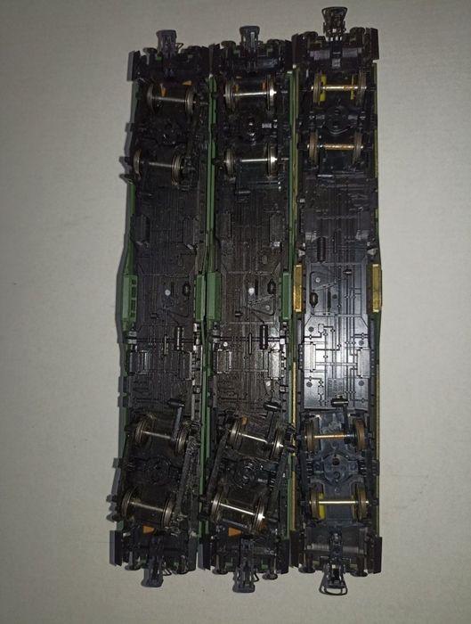 Roco vagoan de călători Umbauwagen scara H0, roti metalice izolate 

P