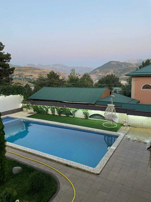 Чарвак,Продаётся дача 2 этажа,3 сотки,3 комнаты