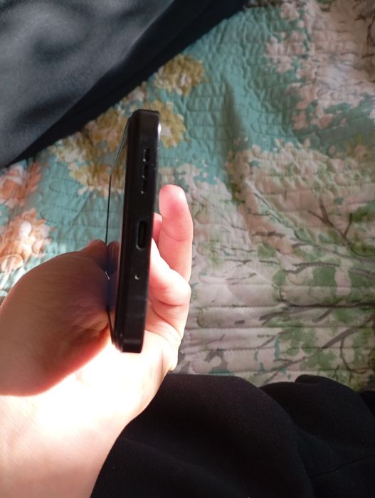 Поко с65 Смартфон