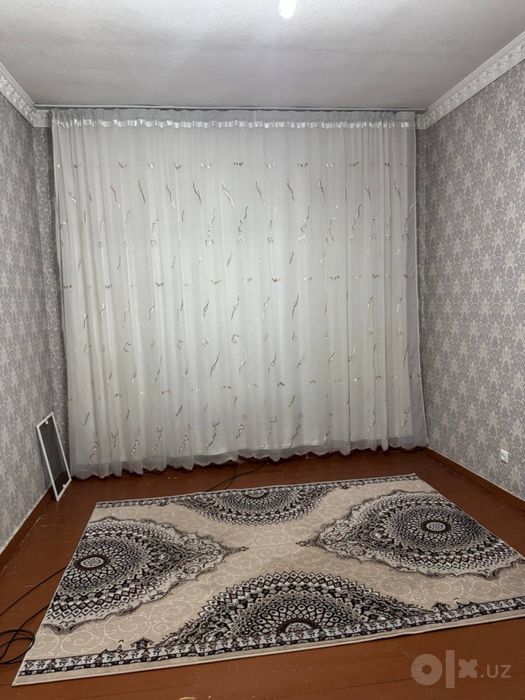 3 xonali kvartira sotiladi