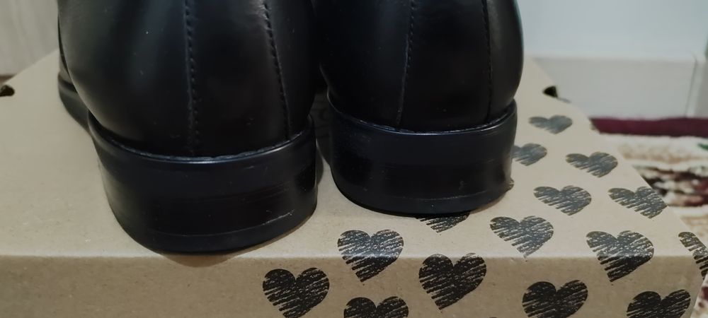 Обувь мужская. Кожаные