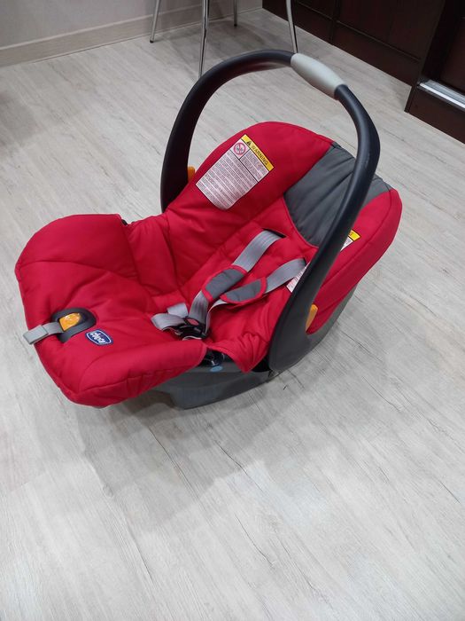 Детское автокресло Chicco
