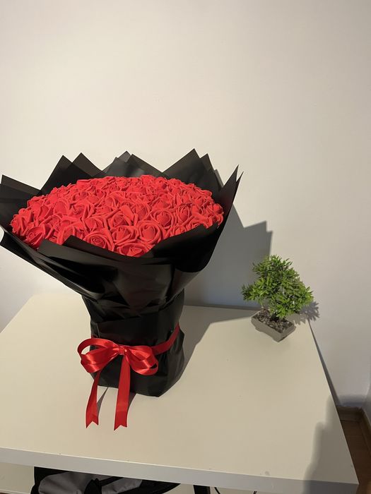 Букет от вечни рози 101