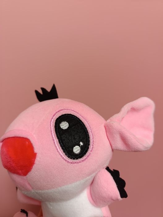 Розова плюшена играчка Стич.