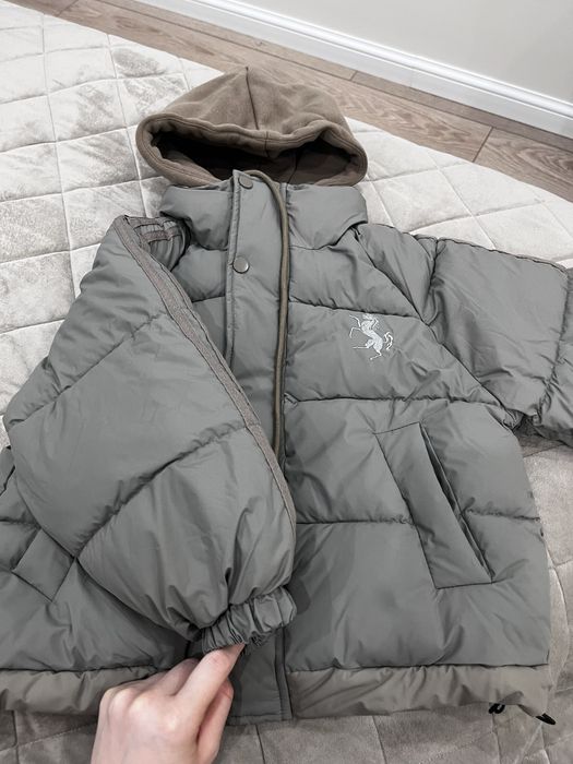 Продается детская куртка весна осень для мальчика