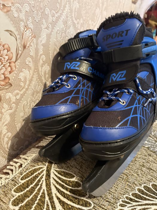 Продам                     В хорошем            Состояние.