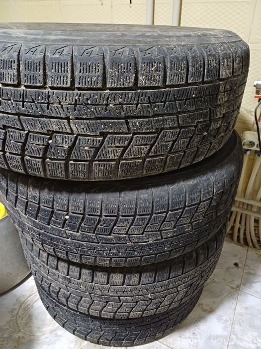 Продам шины 225×60×16