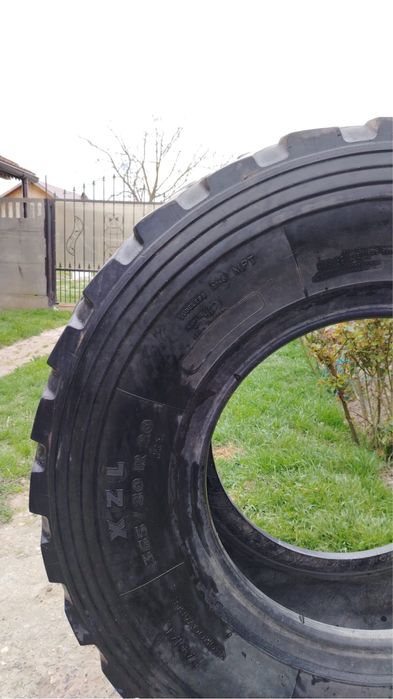 Cauciucuri de vânzare