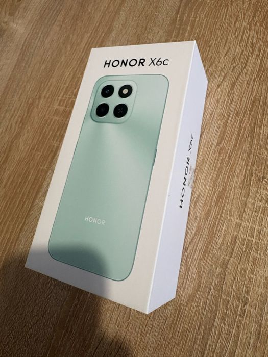 HONOR X6c без царапин