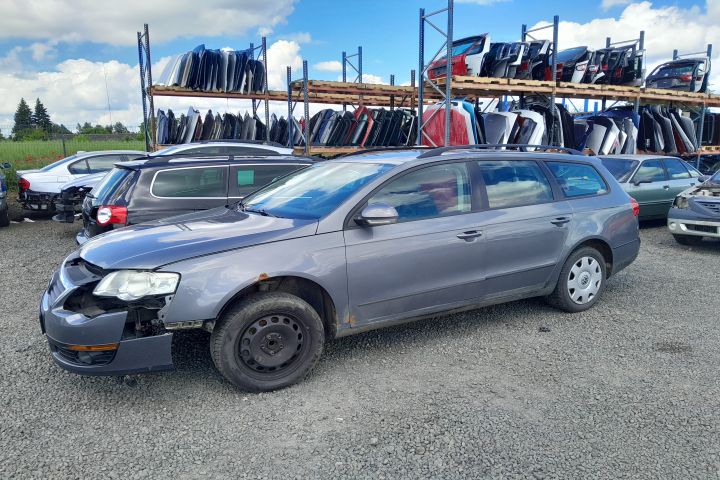 Usita rezervor 3C9809857 3C9809857 Volkswagen VW Passat B6