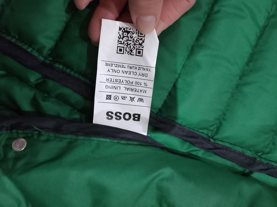 Vestă că nouă,Hugo boss,unisex