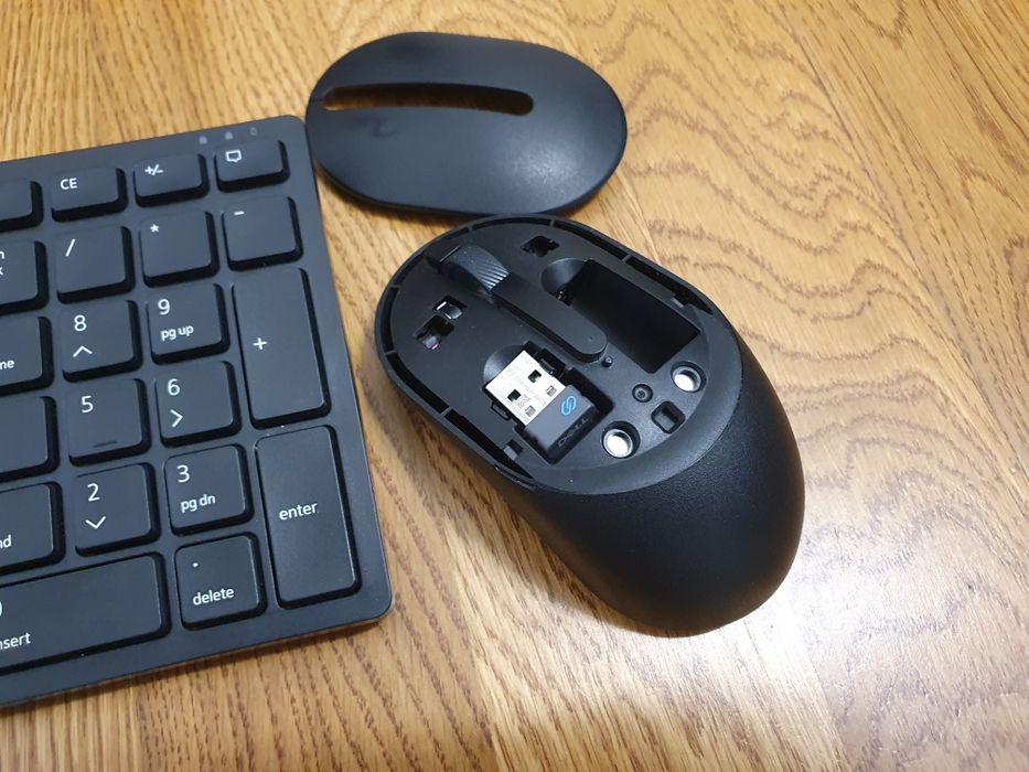 Tastatura si mouse wireless Dell