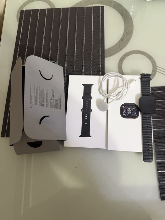 Apple Watch Ultra 3, GPS + Cellular, Carcasa Black Titanium 49mm, Black
