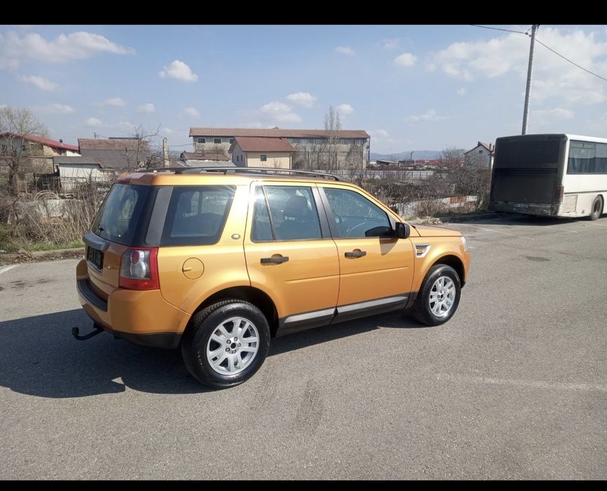 Vând Land Rover Freelander