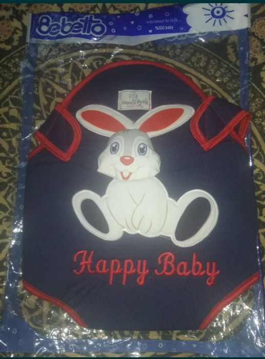 Bolalar uchun 2/1da kenguru va sumkasi bilan birga holati yaxshi