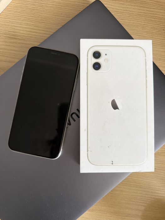 Продам Iphone 11 64гб