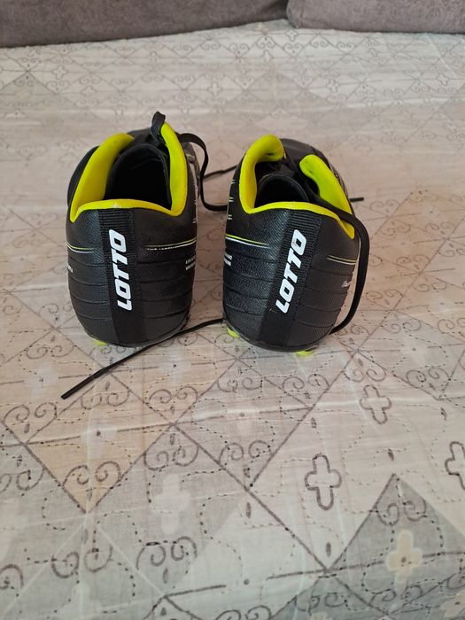 Бутонки Lotto 39 номер