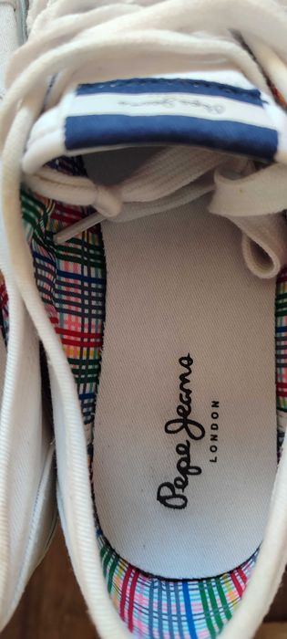 Маратонки Bianki 37 и 38 номер и Pepe Jeans 38 номер