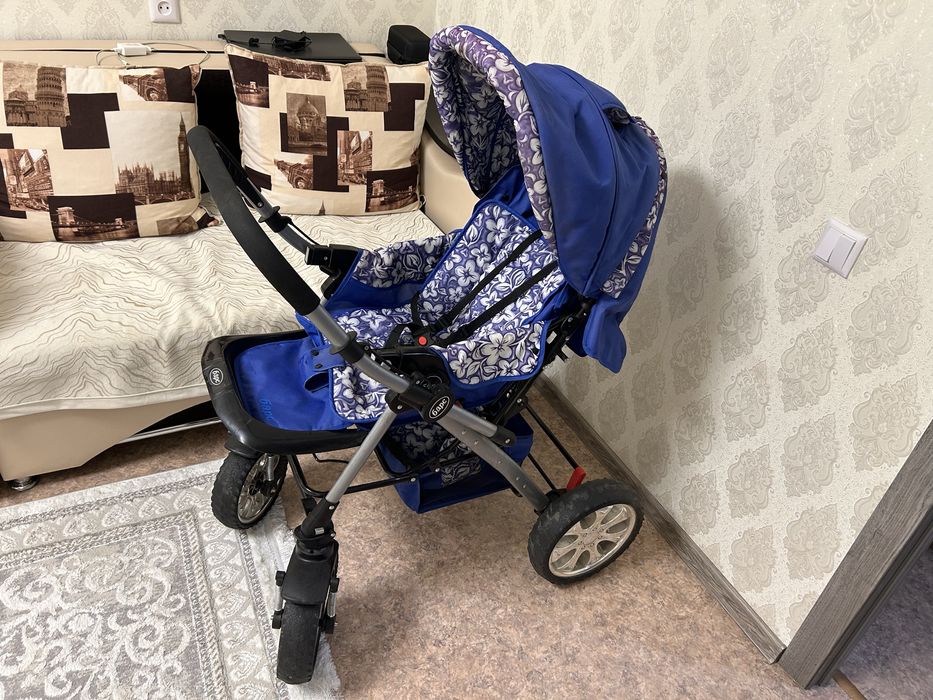 Продам коляску ,