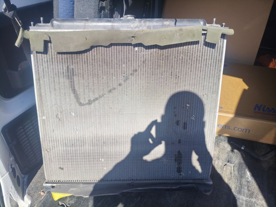 Оригинален радиатор Nissan Navara/Frontier