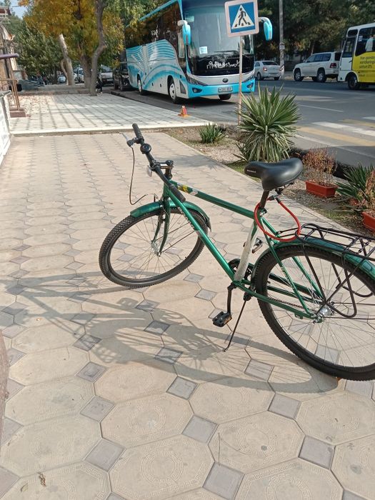 Velosiped sotaladi