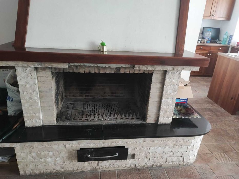 Дава се под наем Заведение в Банско - 200 кв.м за 25.5 € - Снимка #1