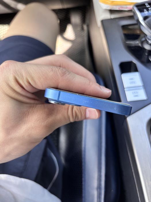 Срочно Продам iphone 13