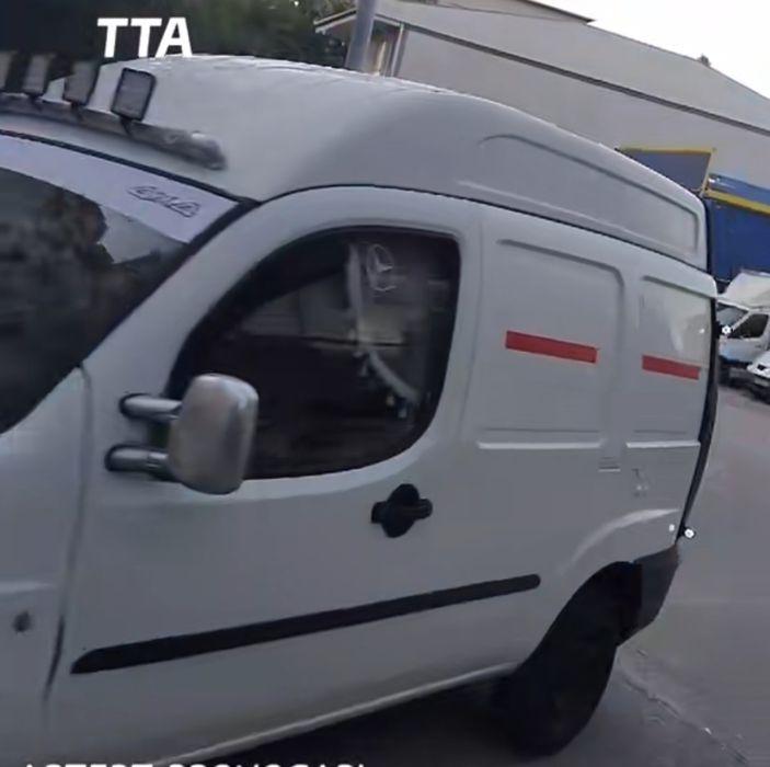 Vând Fiat doblo 1.9