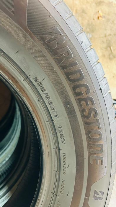Шины почти новые