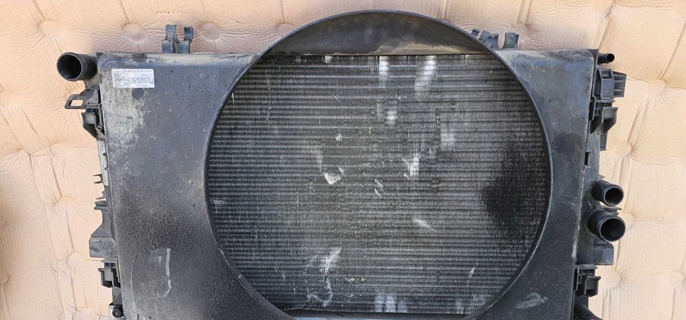 Radiator apa Mercedes Vito W639 2.2 CDI 2005 2006 / 2007 2008