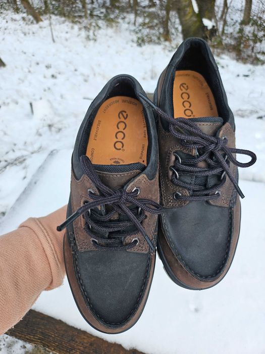 ECCO кожени обувки нови